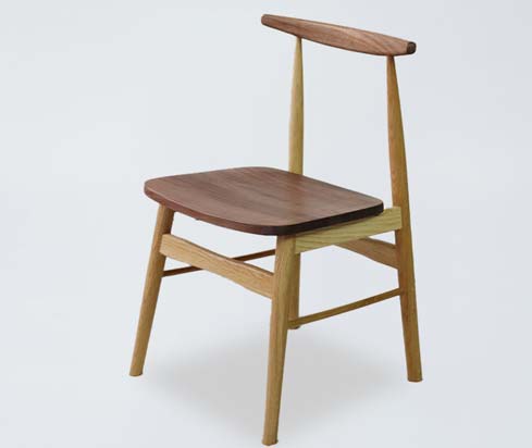 DC10 Beechwood Elbow Dining Chair